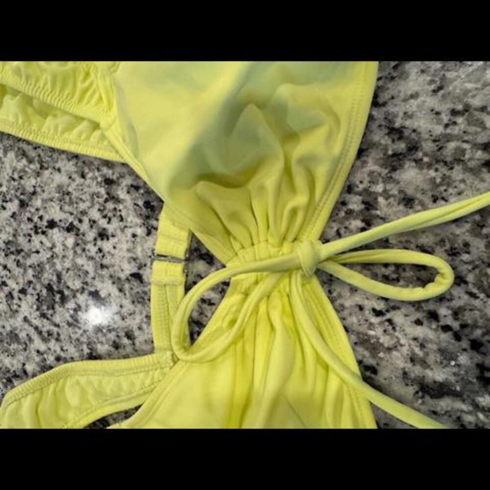 Wild‎ Fable - Rouched Swim Top - Picture 2 of 6